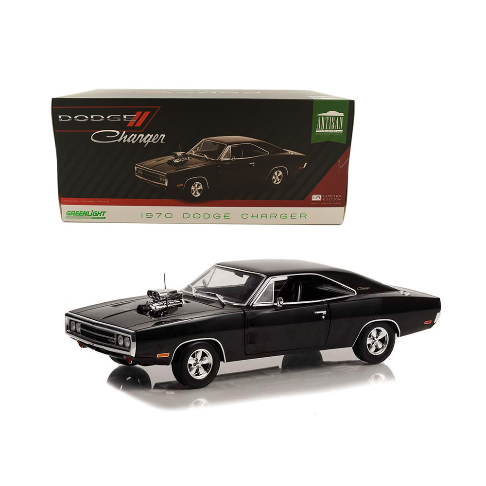 Greenlight Licensed 1:18 Scale Dodge Charger With Blown Engine 1970 Diecast  Model Car Black