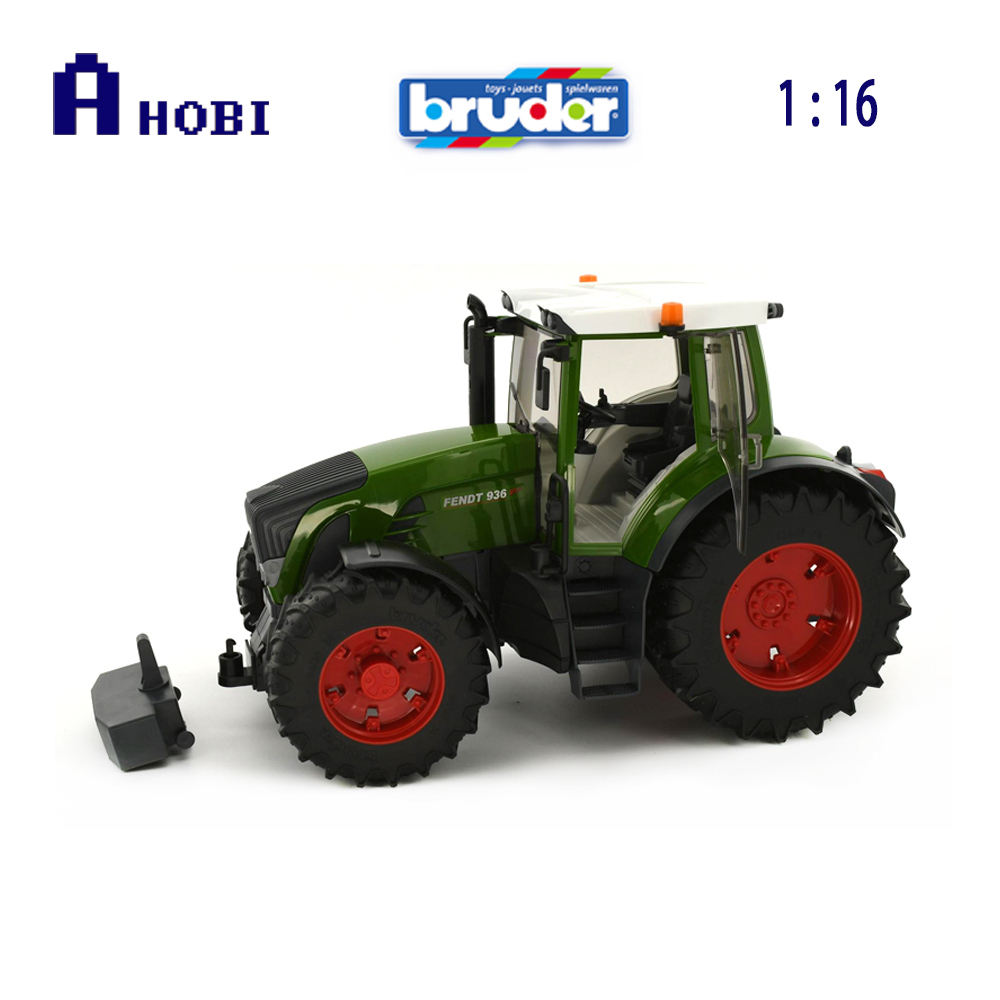 Bruder 1:16 Fendt 936 Vario Tractor Model Toy with Steering System
