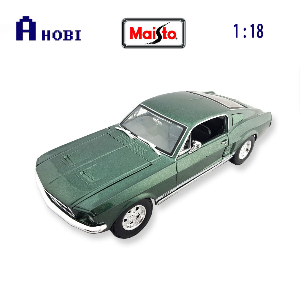 1:18 Scale 1967 Ford Mustang GTA Fastback Diecast Vehicle (Colors May Vary)